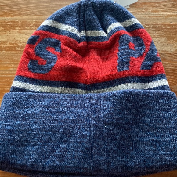 Unisex New England Patriots winter hat - Picture 2 of 4